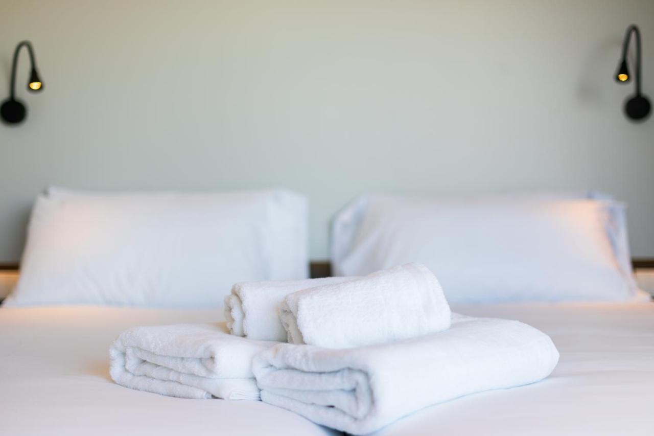 Junior Suite mit Terrasse, Pool und Panoramablick